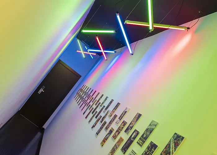 Art Seven Hostel Capsules Madrid